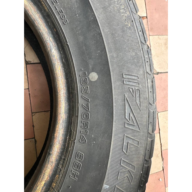 Шина R14 Falken 185/70 88H *пара