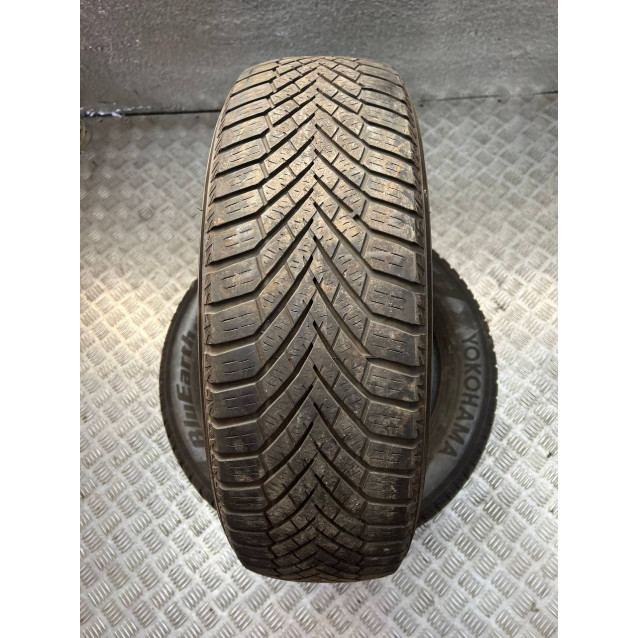 Шина R15 Yokohama BluEarth*winter v906 195/65 91T *пара