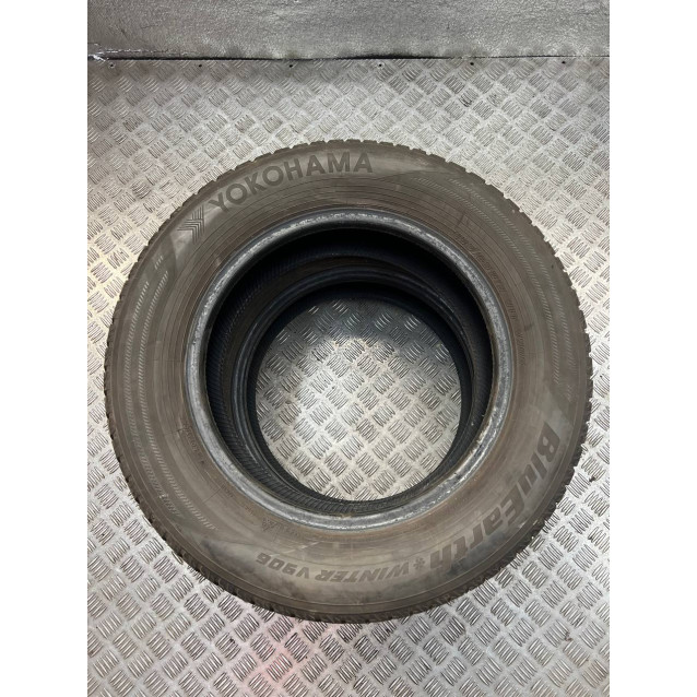 Шина R15 Yokohama BluEarth*winter v906 195/65 91T *пара