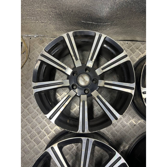 Диск R18 5*114.3 , ET 40 , 8J *комплект