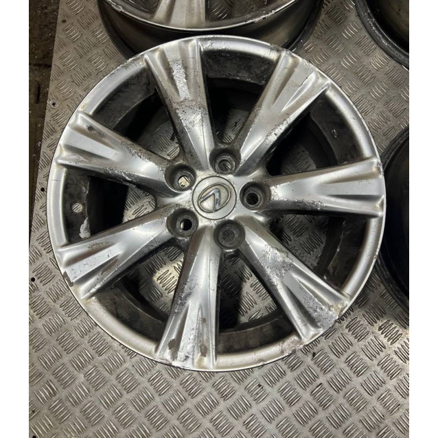 Диск R17 , ET 45 , 7.5 J , 5*114.3 *комплект