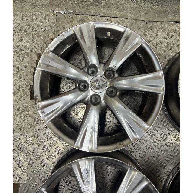 Диск R17 , ET 45 , 7.5 J , 5*114.3 *комплект