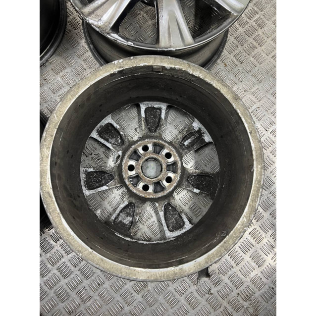 Диск R17 , ET 45 , 7.5 J , 5*114.3 *комплект