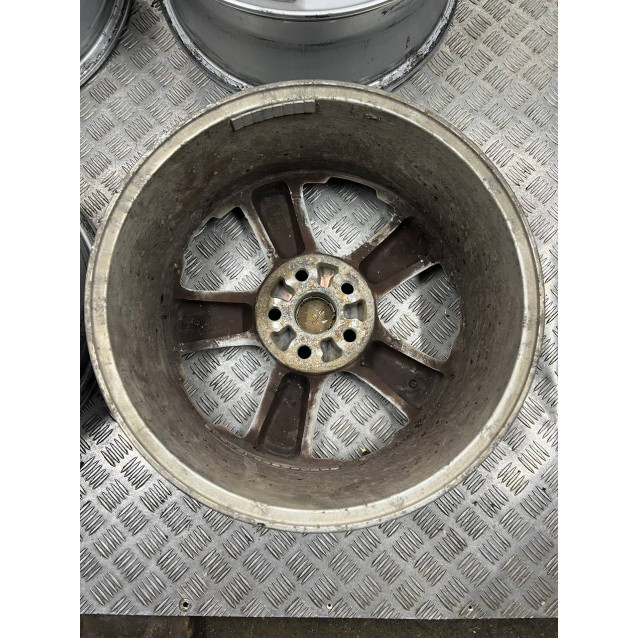 Диск R18 , 5*114.3 , ET 35 * комплект