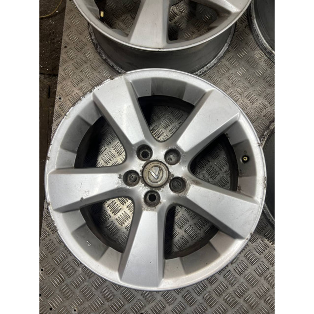 Диск R18 , 5*114.3 , ET 35 * комплект