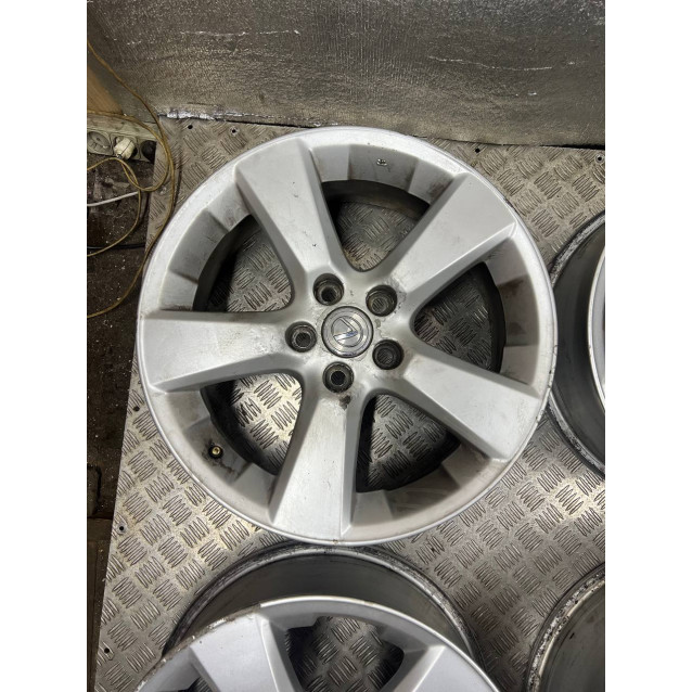 Диск R18 , 5*114.3 , ET 35 * комплект