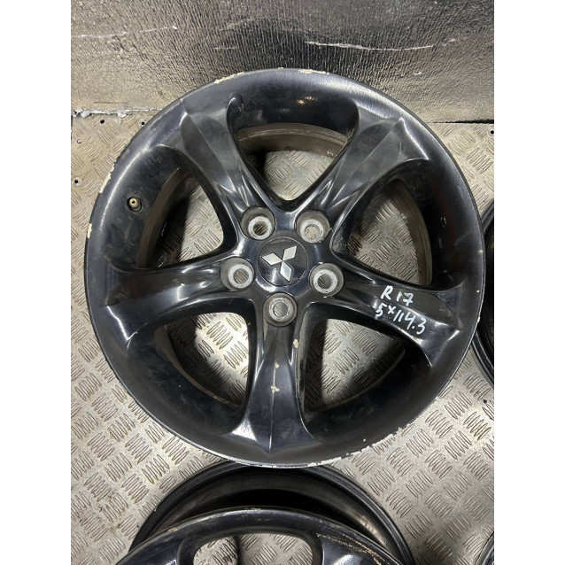 Диск R17 , 5*114.3 *комплект