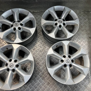 Диск  R17 , 6*114.3 , Navara *цена за штуку