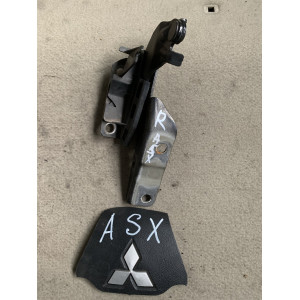 Петля капота права Mitsubishi ASX (2010-2017) MN175241