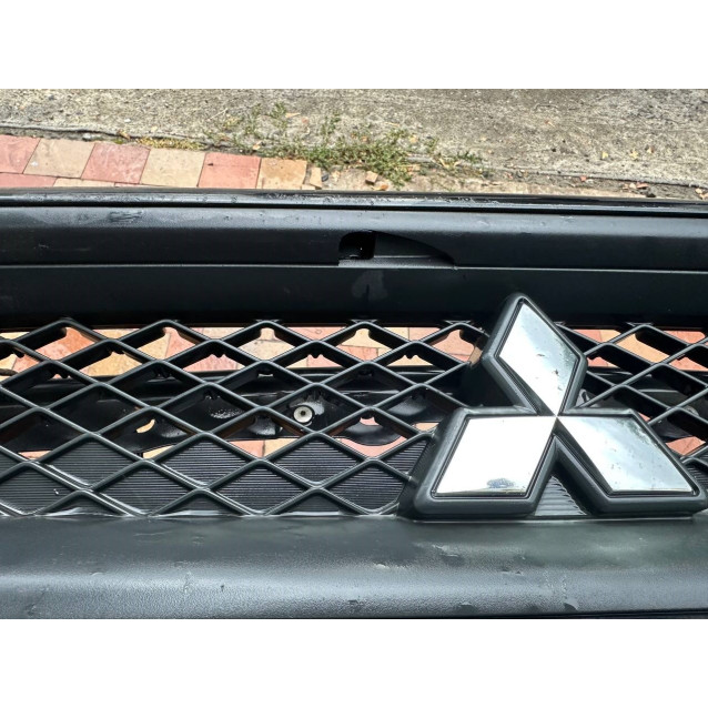 Бампер передний Mitsubishi Asx (2010-2017) 6400С950 