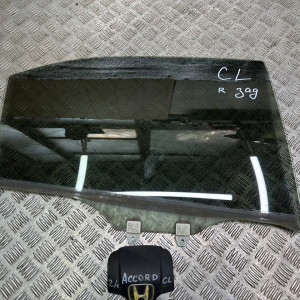 Стекло двери заднее правое Honda Accord CL (2003-2008) 73400SEA000