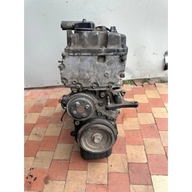 Двигун без навесного обладнання 1,6 Nissan Almera Classic B10 (2006-2012) МКПП QG16 1000195F0M 1010295F0B