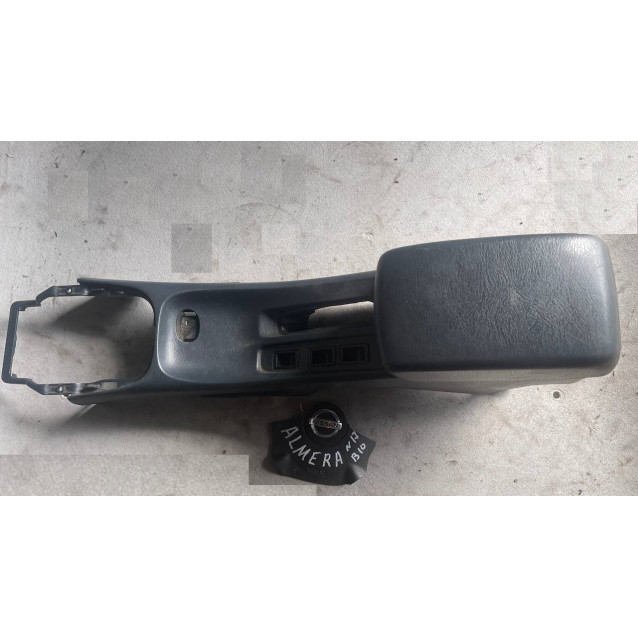 Подлокотник Nissan Almera Classic B10 (2006-2012) 7498095F0B