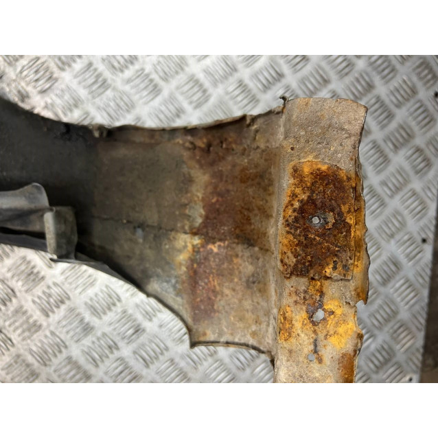 Крыло переднее левое Nissan Almera Classic B10 (2006-2012) 6311395F0B *дефект