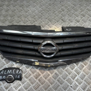 Рещітка радіатора Nissan Almera Classic (B10) (2006-2012) 6225695F0A