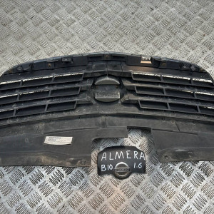 Рещітка радіатора Nissan Almera Classic (B10) (2006-2012) 6225695F0A