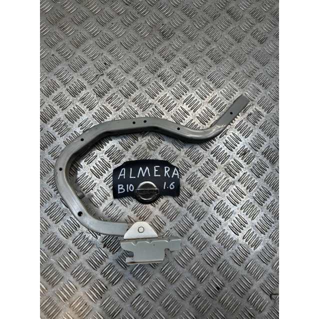 Петля багажника Nissan Almera Classic B10 (2006-2012) 8440095F0A