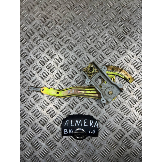 Стеклоподъемник задний левый Nissan Almera Classic B10 (2006-2012) 8272095F0A 7857031010 *с моторчиком