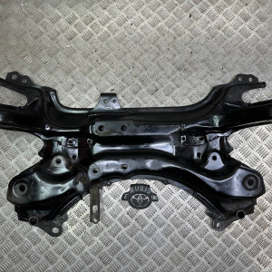 Балка передней подвески Toyota Auris (2012-2020) 5120102102