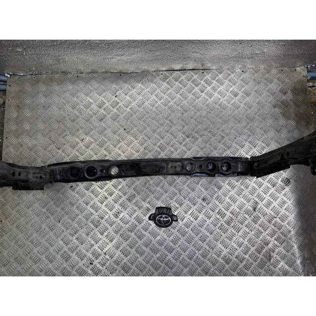 Панель передняя (телевизор) Toyota Auris (2012-2020) 5320102904