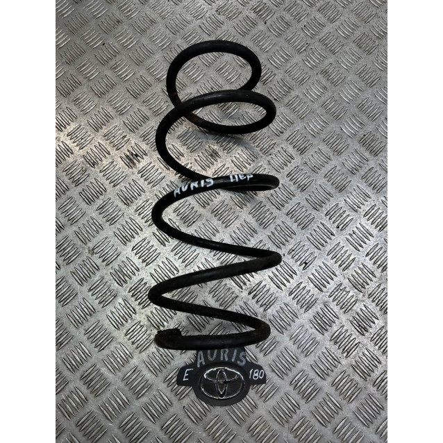 Пружина передняя Toyota Auris (2012-2020) 4813102M40