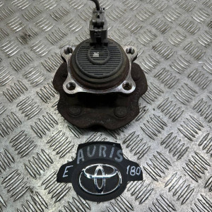 Ступица задняя Toyota Auris (2012-2020) 4245005081