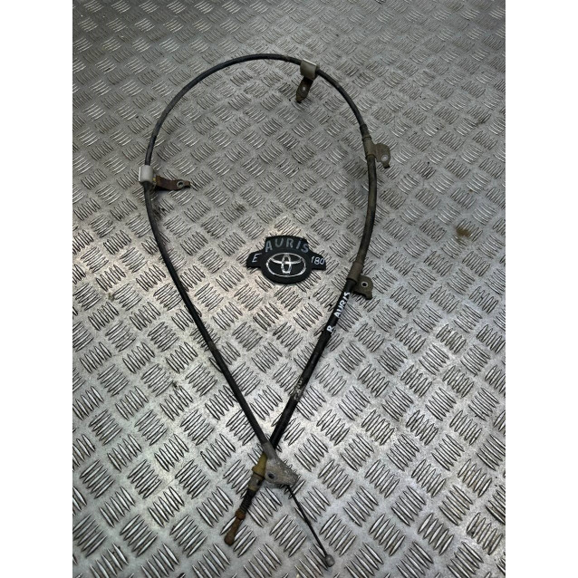 Трос ручника правый Toyota Auris (2012-2020) 4642002130
