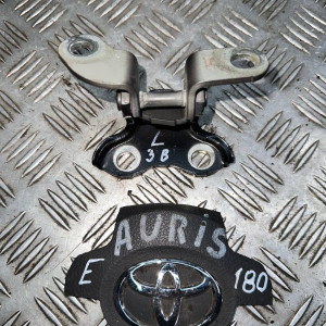 Петля двери задней левой верх Toyota Auris (2012-2020) 6876005020