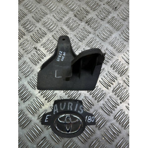 Брызговик подкрылок задний правый Toyota Auris (2012-2020) 6563102200