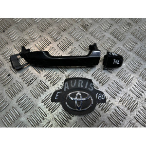 Ручка дверей задняя левая Toyota Auris (2012-2020) 6920402210