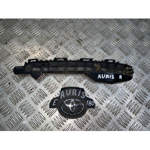 Кронштейн (направляющая) заднего бампера правый Toyota Auris (2012-2020) 5257502091