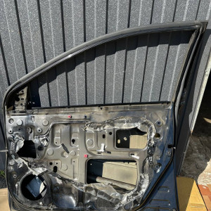 Дверь передняя правая Toyota Auris (2012-2020) 6700102540