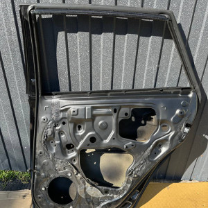 Дверь задняя правая Toyota Auris (2012-2020) 6700302380