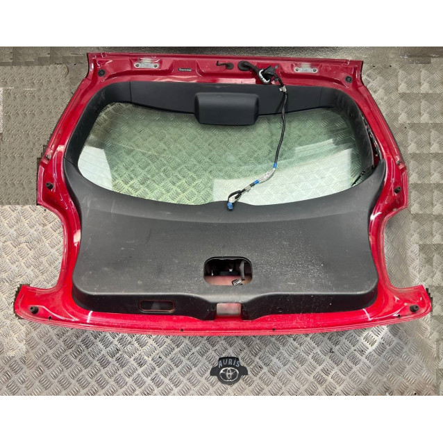 Крышка багажника Toyota Auris (06-12) 6700502110