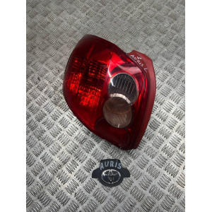 Фонарь левый Toyota Auris (2006-2012) 8156102370 8156102390