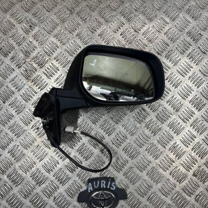 Зеркало правое Toyota Auris (06-12) 8790102280 *правый руль