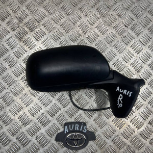 Зеркало правое Toyota Auris (06-12) 8790102280 *правый руль