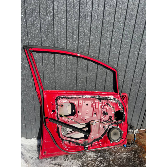 Дверь передняя левая Toyota Auris (06-12) 6700202260