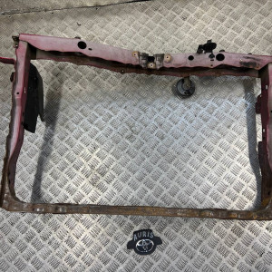 Панель передняя телевизор Toyota Auris (2006-2012) 5320102901 