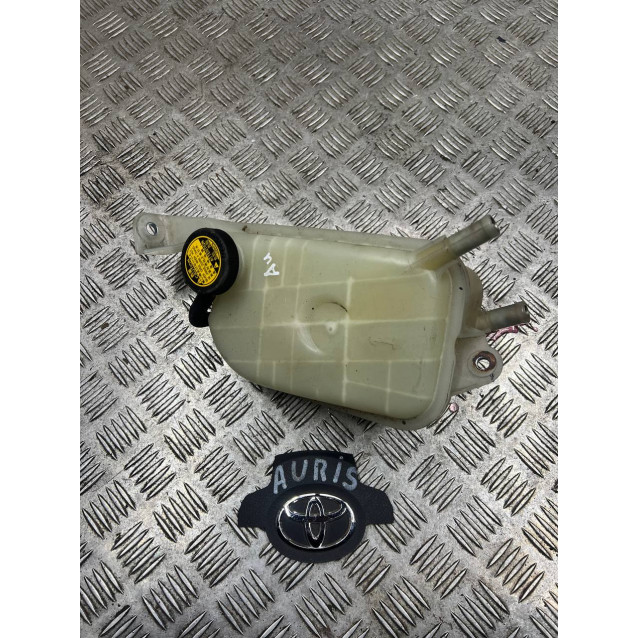 Бачок розширювальний Toyota Auris (06-12) 164800D030