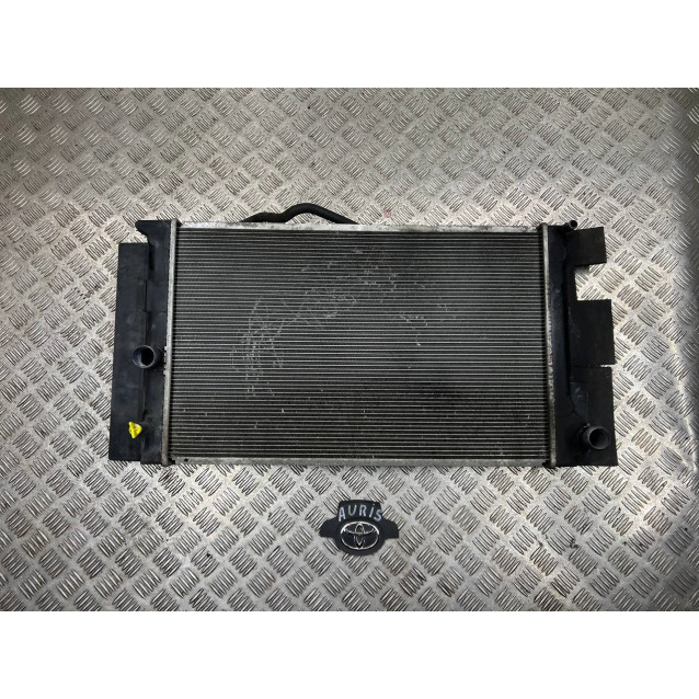 Радиатор охлаждения основной Toyota Auris 1,3 (2006-2012) 164000D400