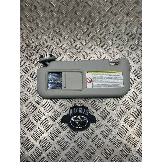 Козырек солнцезащитный Toyota Auris (2006-2012) 7431852020B1 левый 