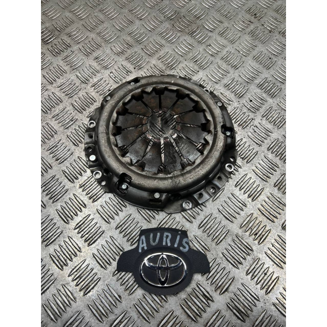 Корзина сцепления Toyota Auris 1,3 (2006-2012) 3121052130 