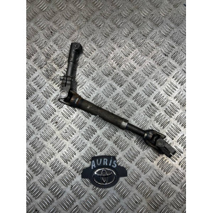 Карданчик рулевой рейки Toyota Auris 1.3 (2006-2012) 4526002070