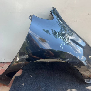 Крыло переднее правое Toyota Auris (2006-2012) 5380102100