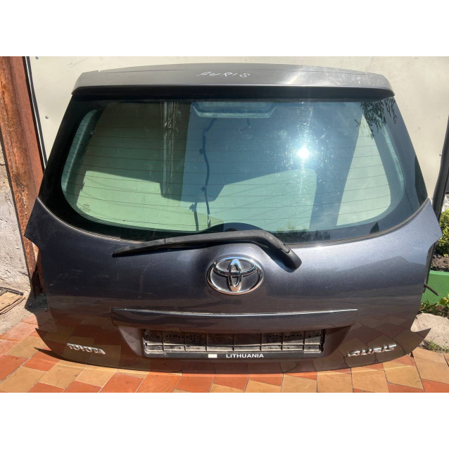 Крышка багажника Крышка багажника Toyota Auris (2006-2012) *со стеклом 6700512A30