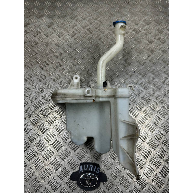 Бачок омывателя Toyota Auris (2006-2012) 8531502230