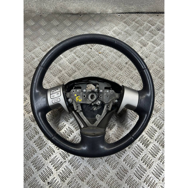 Руль Toyota Auris (2006-2012) 607095208 *пластик