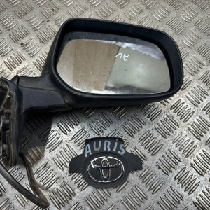Зеркало правое Toyota Auris (06-12) 8790102270