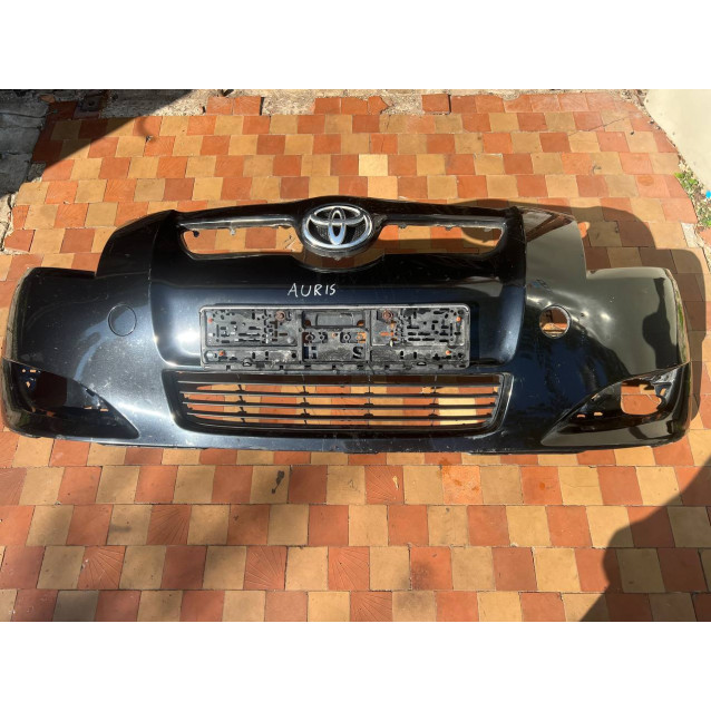Бампер передний Toyota Auris (2006-2012) 5211902970